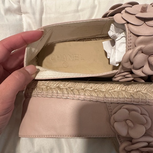 Chanel Camellia CC Flower Espadrilles - Picture 2 of 12